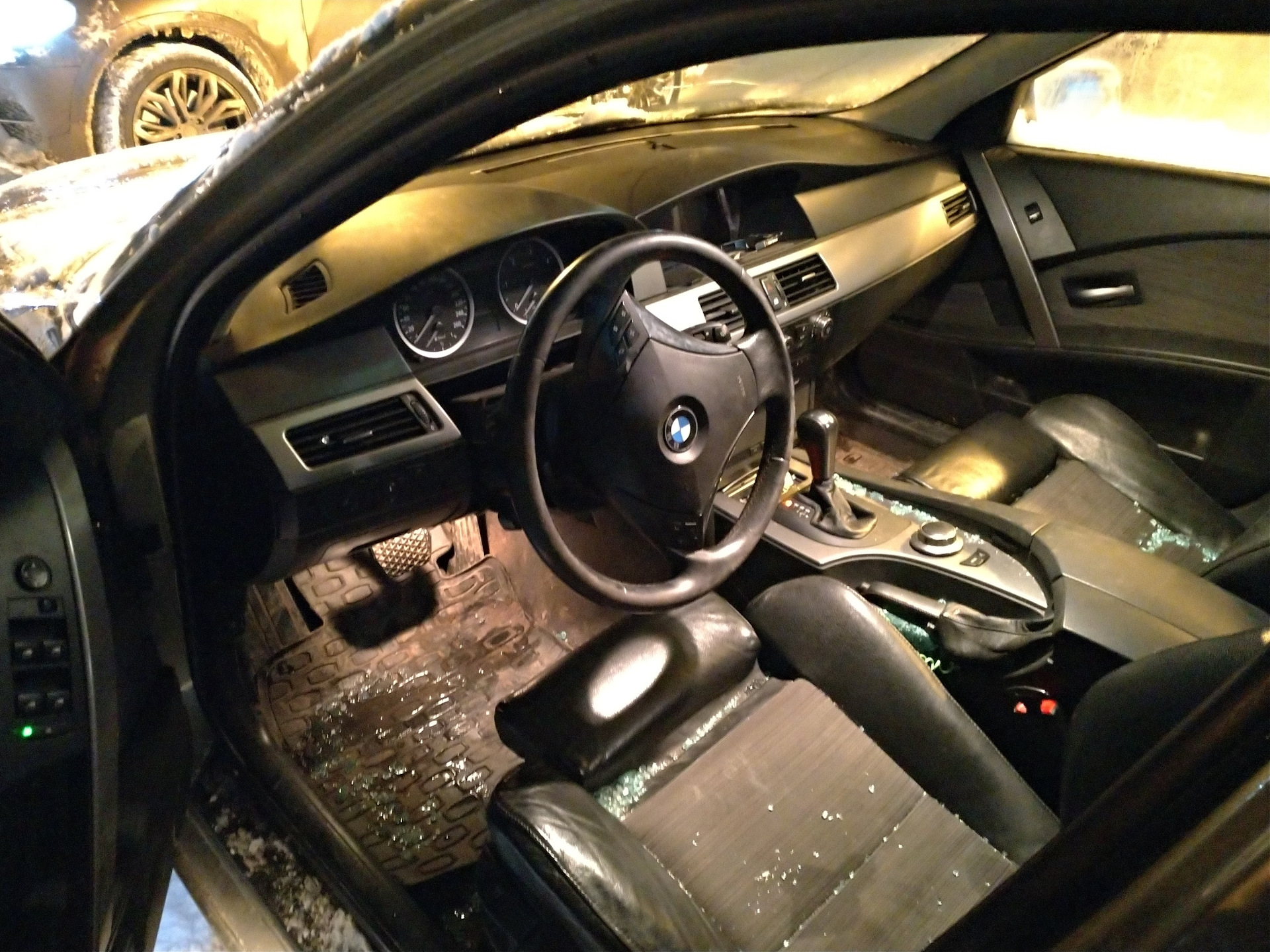 BMW x5 e60 салон