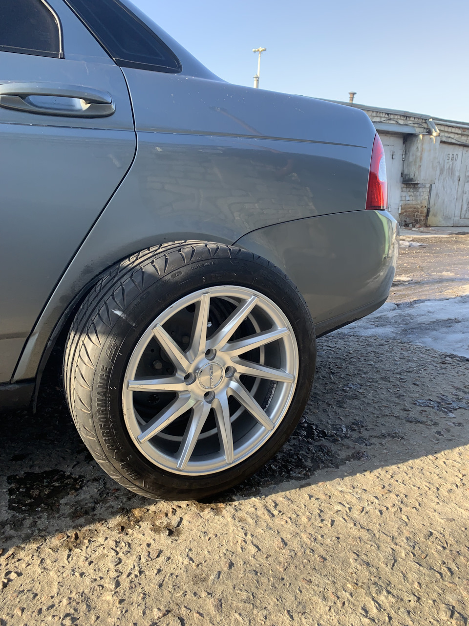 Требуется информация — Lada Приора седан, 1,6 л, 2010 года | колёсные ...
