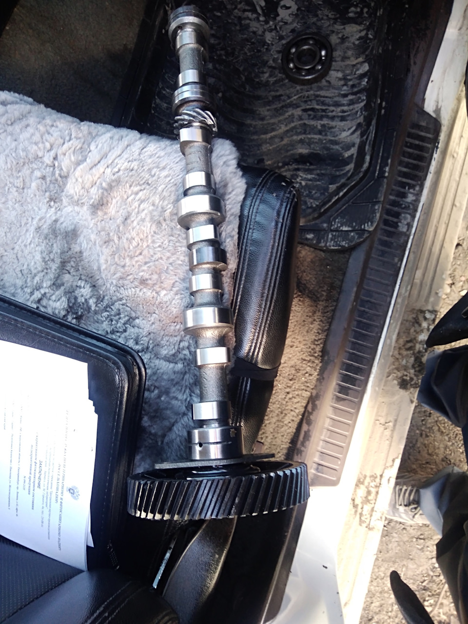 Фото в бортжурнале УАЗ 31512. Запчасти на фото: LS0114