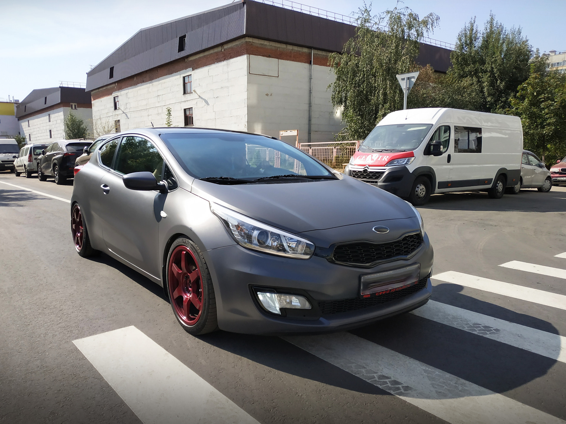 Kia Pro Ceed ed зеленый матовый