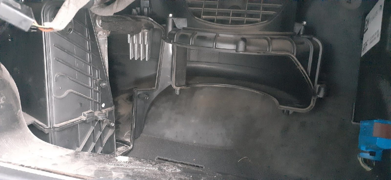 20# Секss на переднем сидении или замена салонного фильтра. — Opel ...