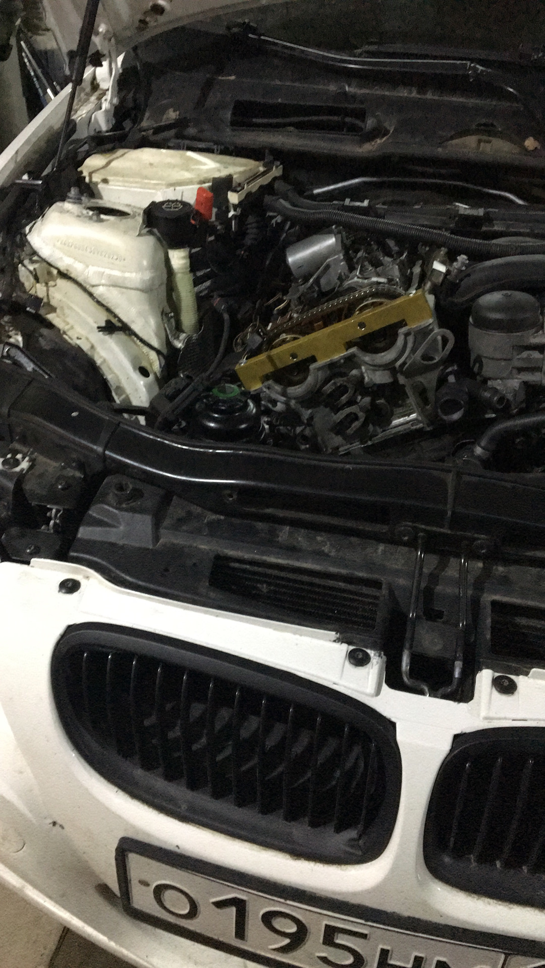 Какая температура двигателя даф 105. Указатель температуры масла bmw. Мотор градус. Мотор градус. Температура двигателя отметки.