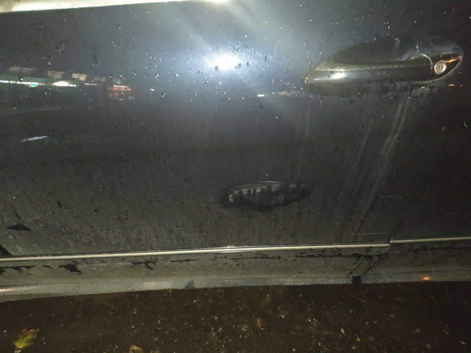 Зацепил и уехал — Mercedes-Benz R-Class (W251), 2,8 л, 2008 года | ДТП ...