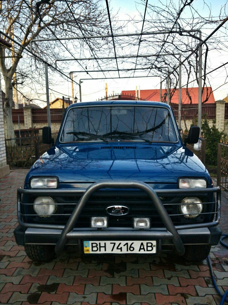 Продам ниву Украина! 2004 год 35000 пробега! — Lada 4x4 3D, 1,7 л, 2004  года | продажа машины | DRIVE2