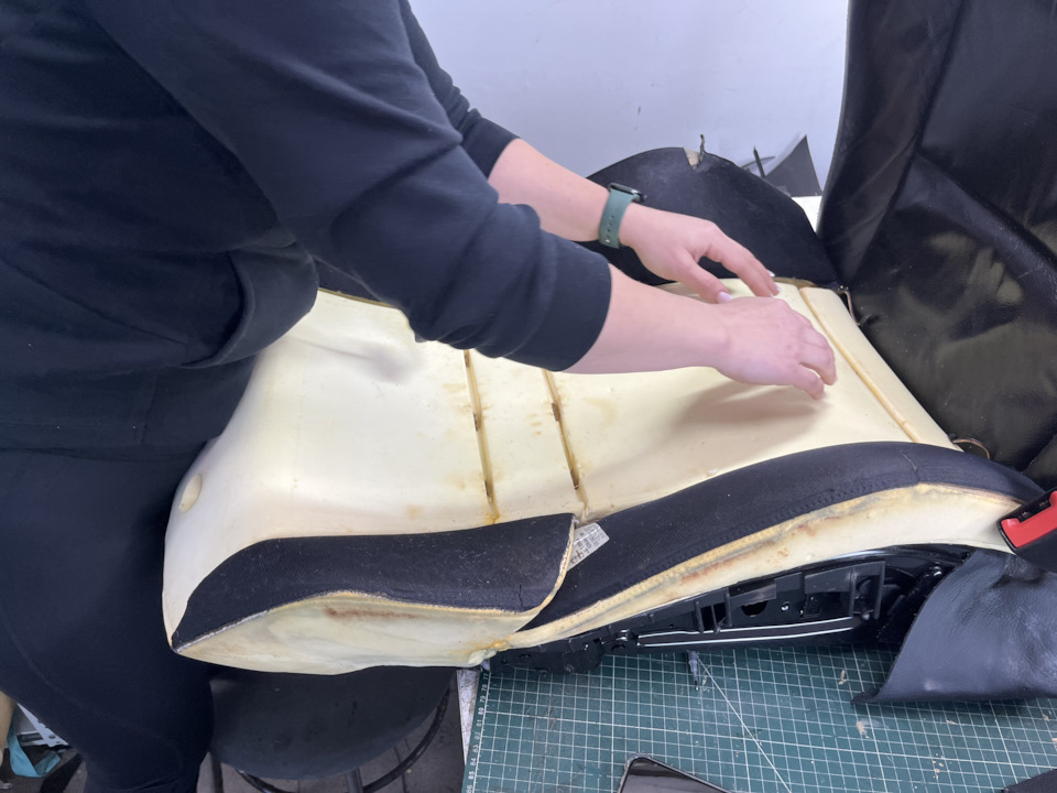 ТО и Ремонт боковины сиденья — BMW 5 series Touring (E61), 3 л, 2008 ...