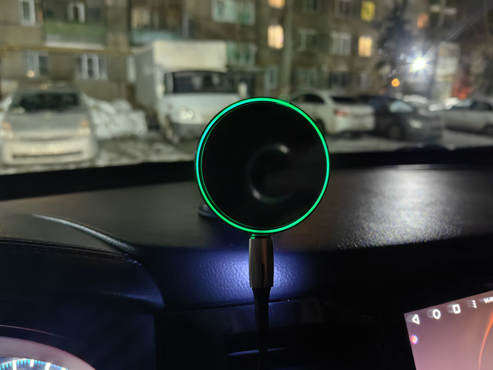 37 — Mitsubishi Outlander (3G)