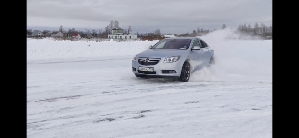 Фото в бортжурнале Opel Insignia (1G)