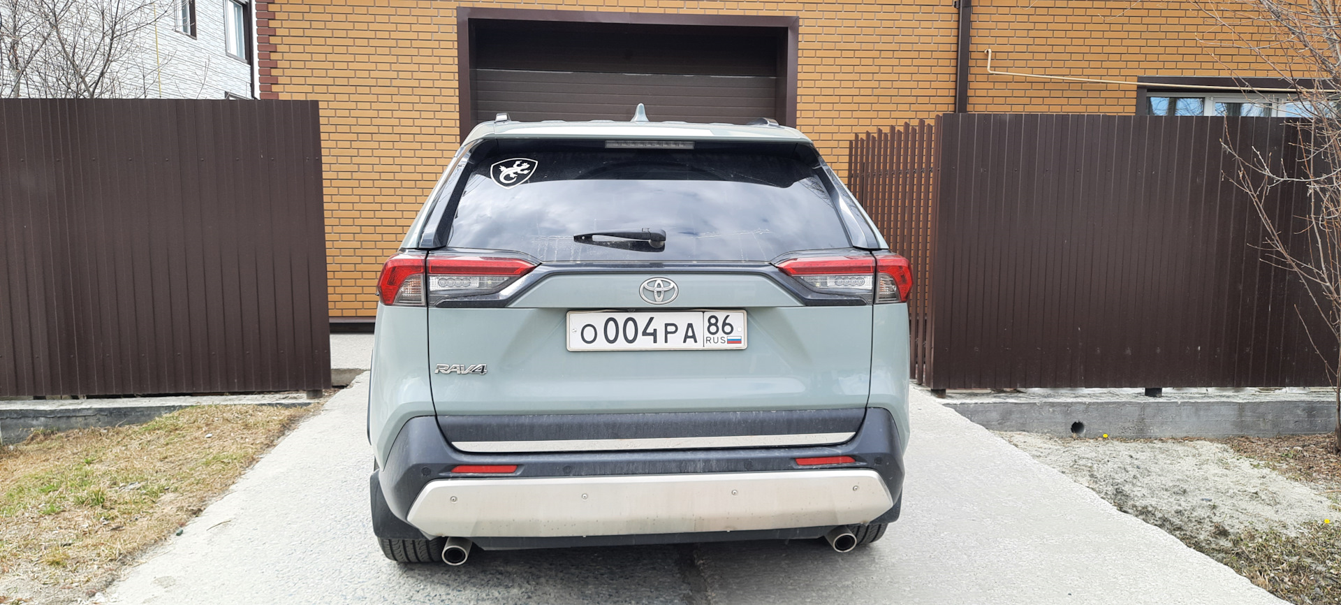 Аля'Range Rover — Toyota RAV4 (5G), 2 л, 2020 года | другое | DRIVE2