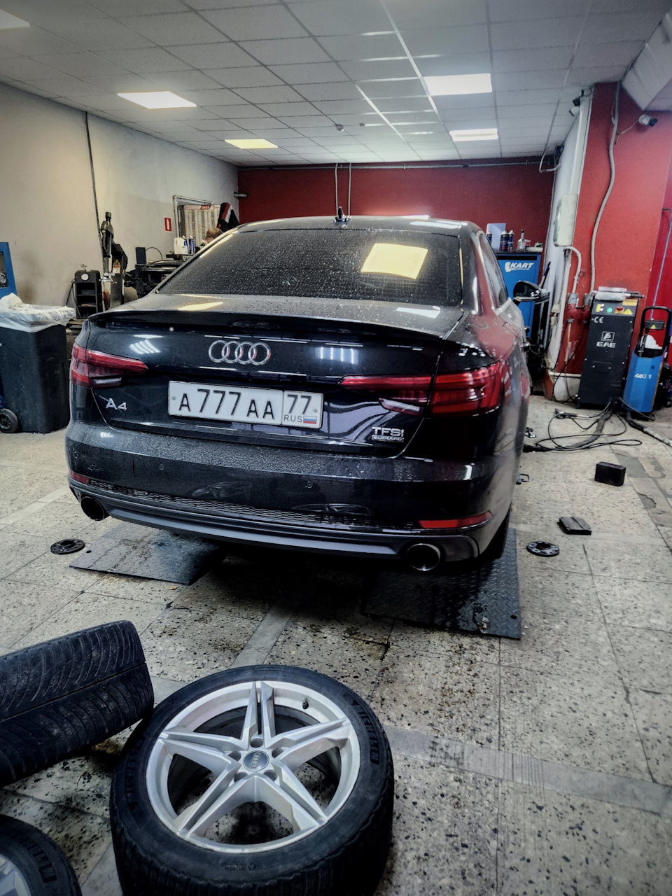 Фото в бортжурнале Audi A4 (B9)