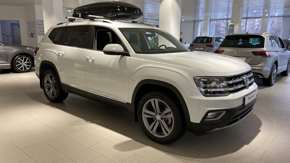Volkswagen Teramont White rabbit 🐰