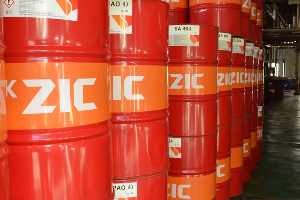Авто на нефтеперерабатывающем заводе