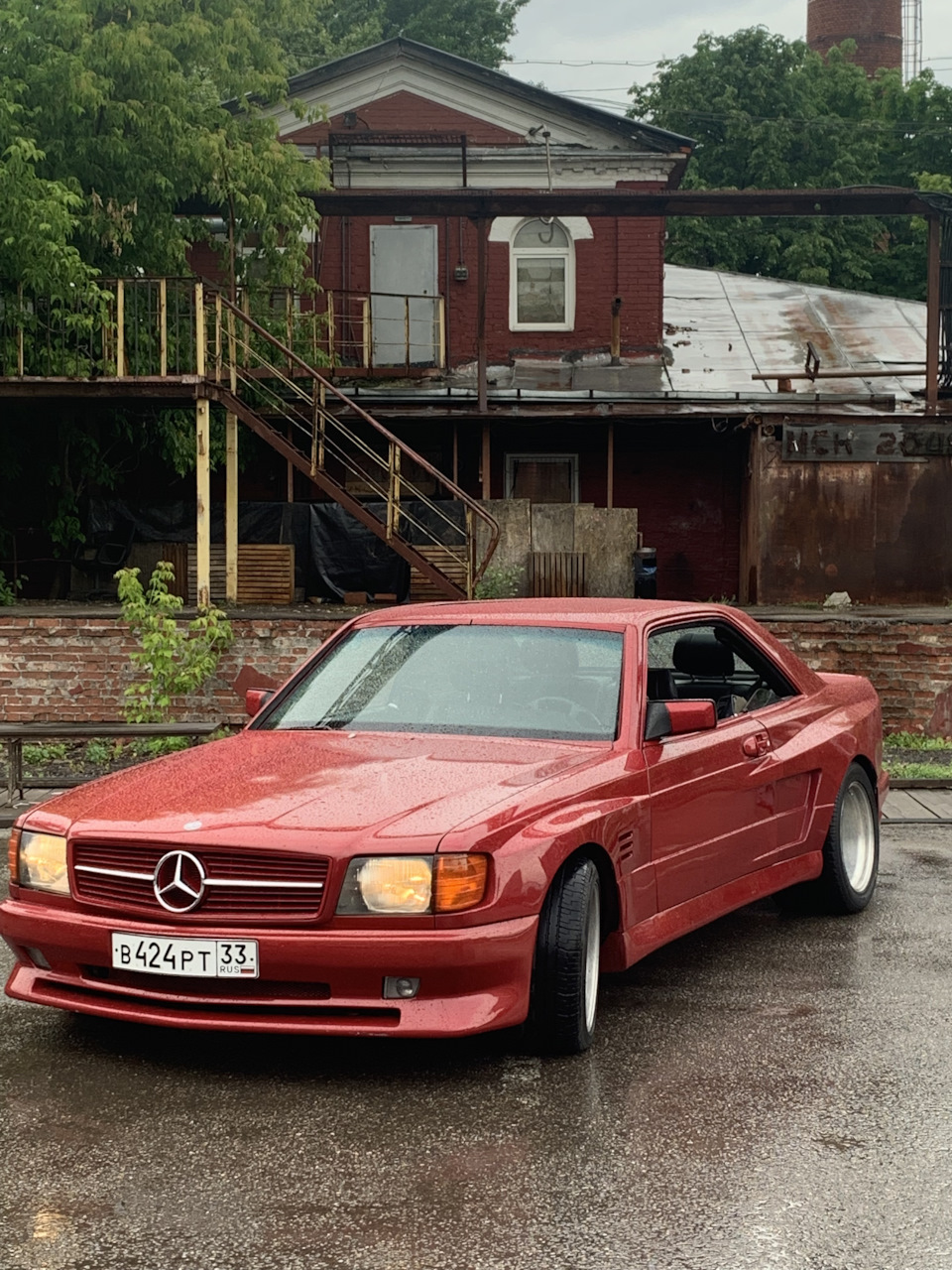 Немного фото после дождя — Mercedes-Benz SEC-Class (W126), 5 л, 1982 года |  фотография | DRIVE2