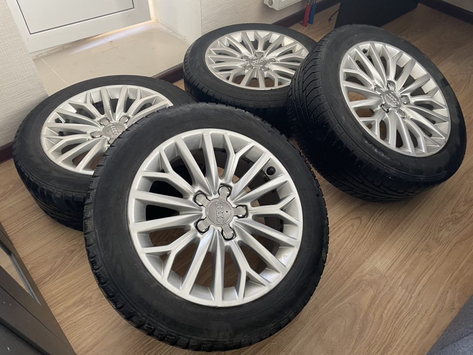 Продаю колеса (Продано) — Audi A3 Sedan (8V), 1,4 л, 2015 года | шины ...