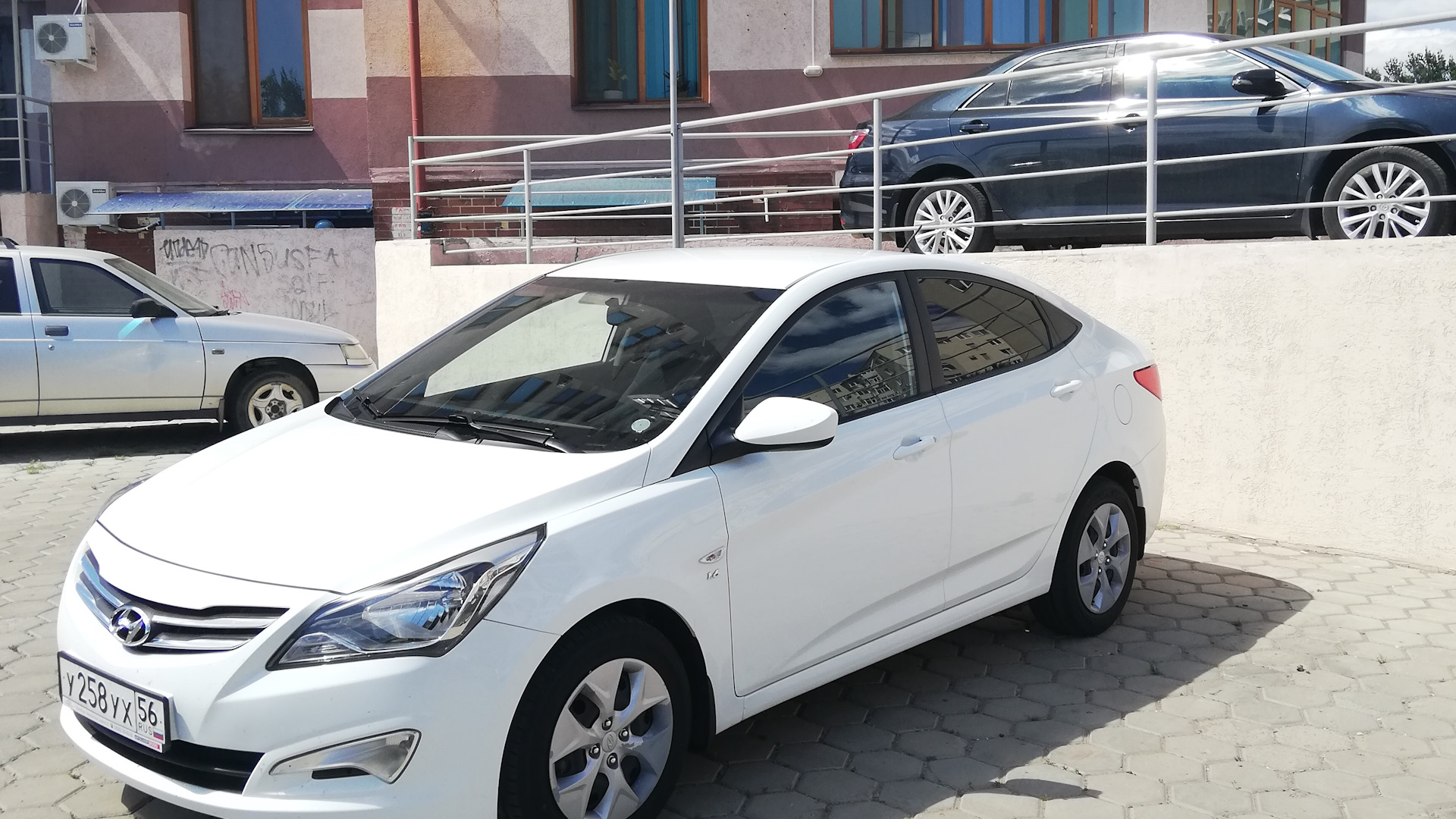 Hyundai Solaris 1.6 бензиновый 2015 | на DRIVE2