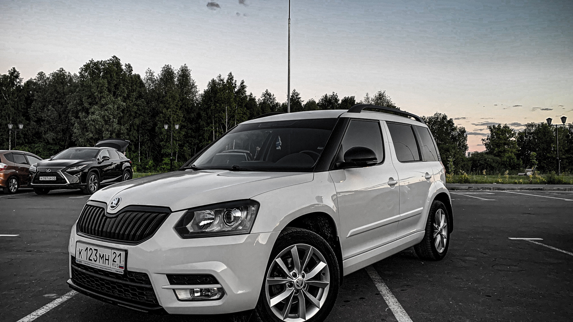 Йети 1.8 турбо. Шкода Йети 1.4. Skoda Yeti занижение. Шкода Йети 1.8 турбо Стейдж 2. Йети.