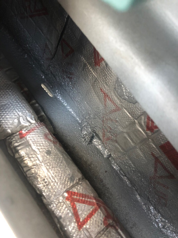 p8AAAgIk1uA 960 Как обработать пороги автомобиля изнутри самому на гранте