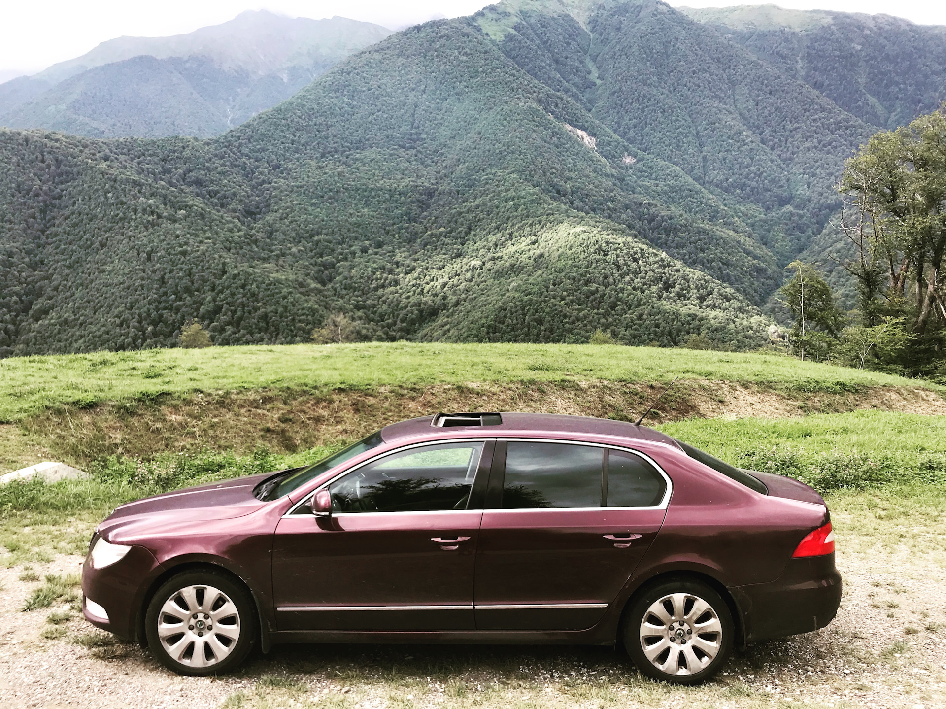 Суперб 2. Skoda Superb 2. Superb mk2. Шкода Суперб 2л. Шкода Суперб 2012.