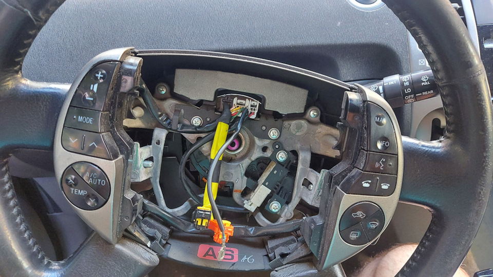 Фото в бортжурнале Toyota Prius (20)