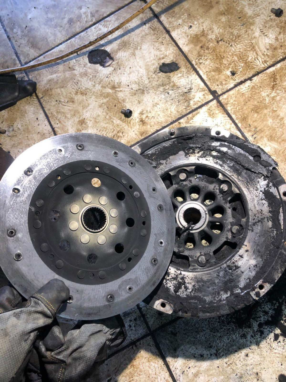 Фото в бортжурнале Audi A4 (B8)
