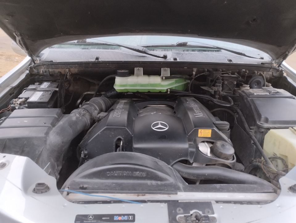 Замена расширительного бачка — Mercedes-Benz M-Class (W163), 3,2 л ...