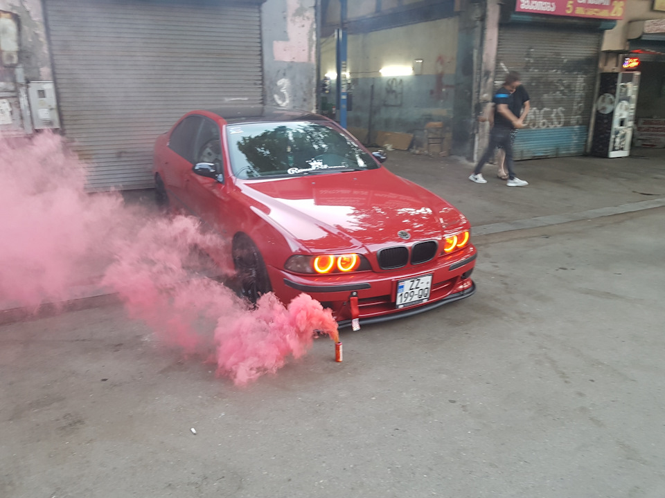 Фото в бортжурнале BMW 5 series (E39)