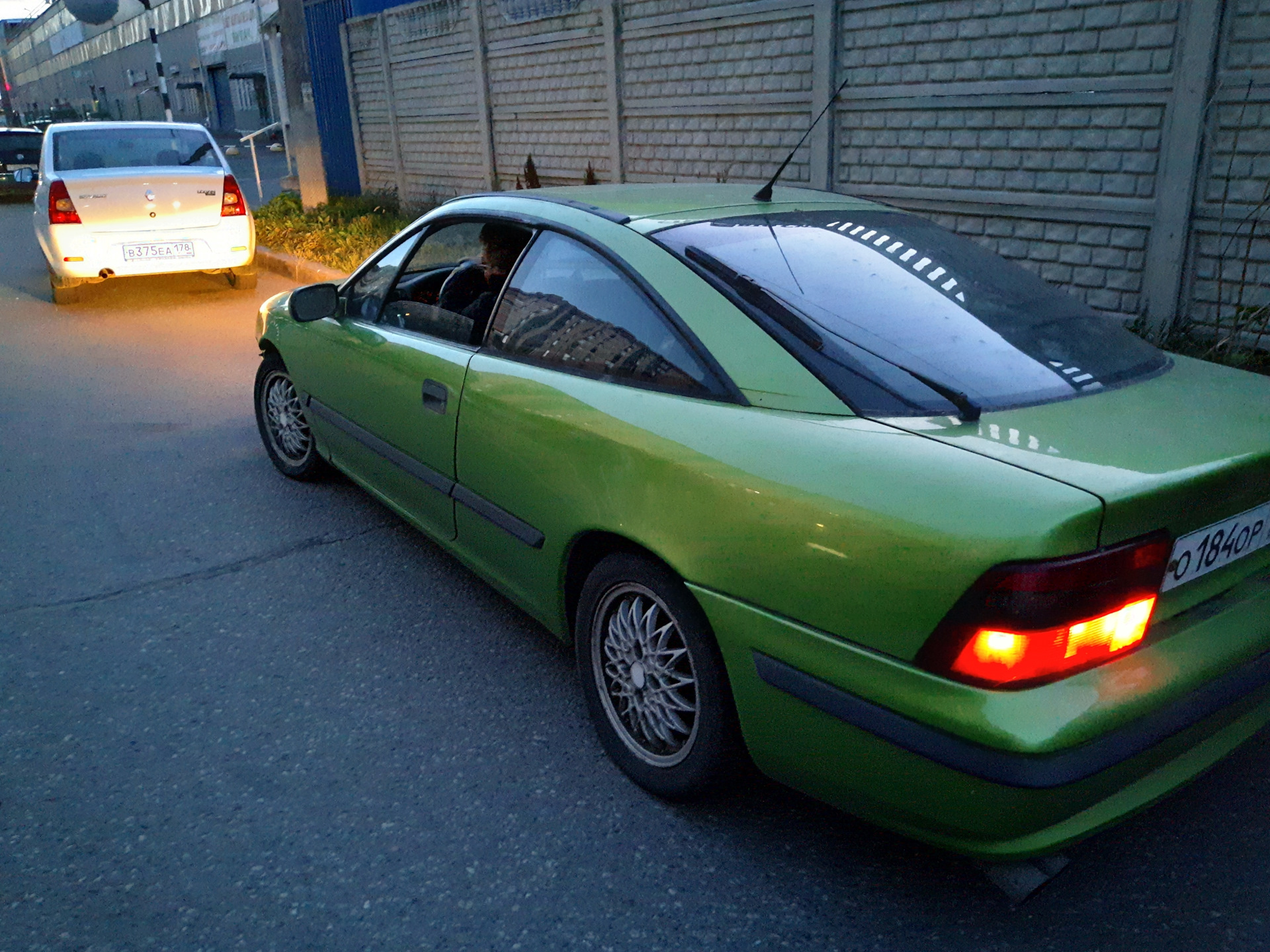 Opel calibra фото