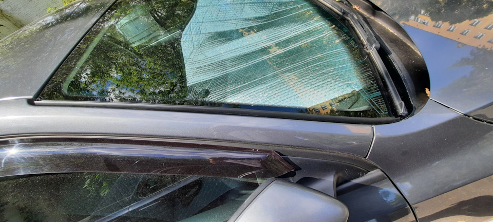 Водостоки на ветровое стекло. — Volkswagen Jetta VI, 1,4 л, 2011 года ...