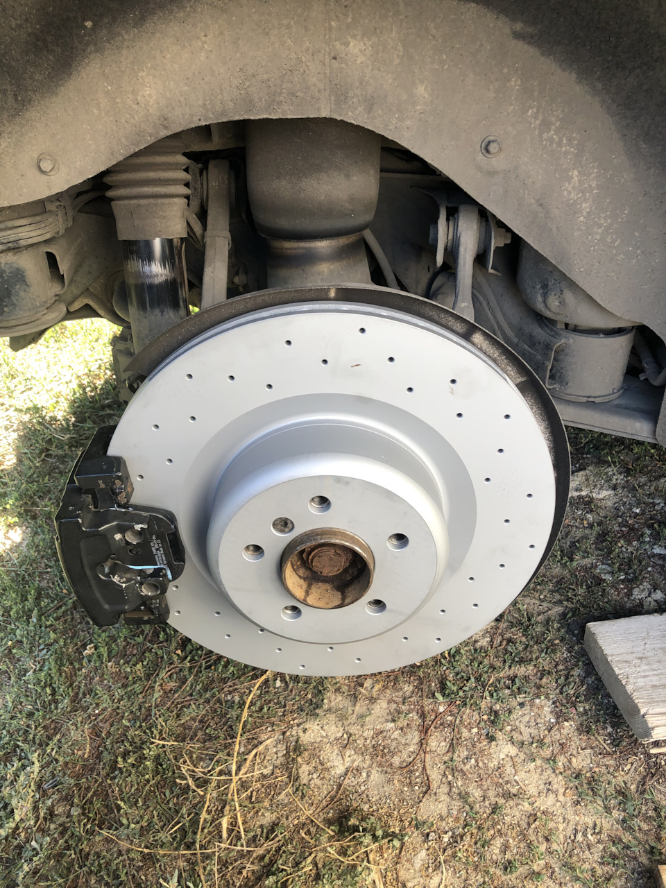 Тормозные диски и колодки Zimmerman E71 — BMW X6 M, 4,4 л, 2009 года ...