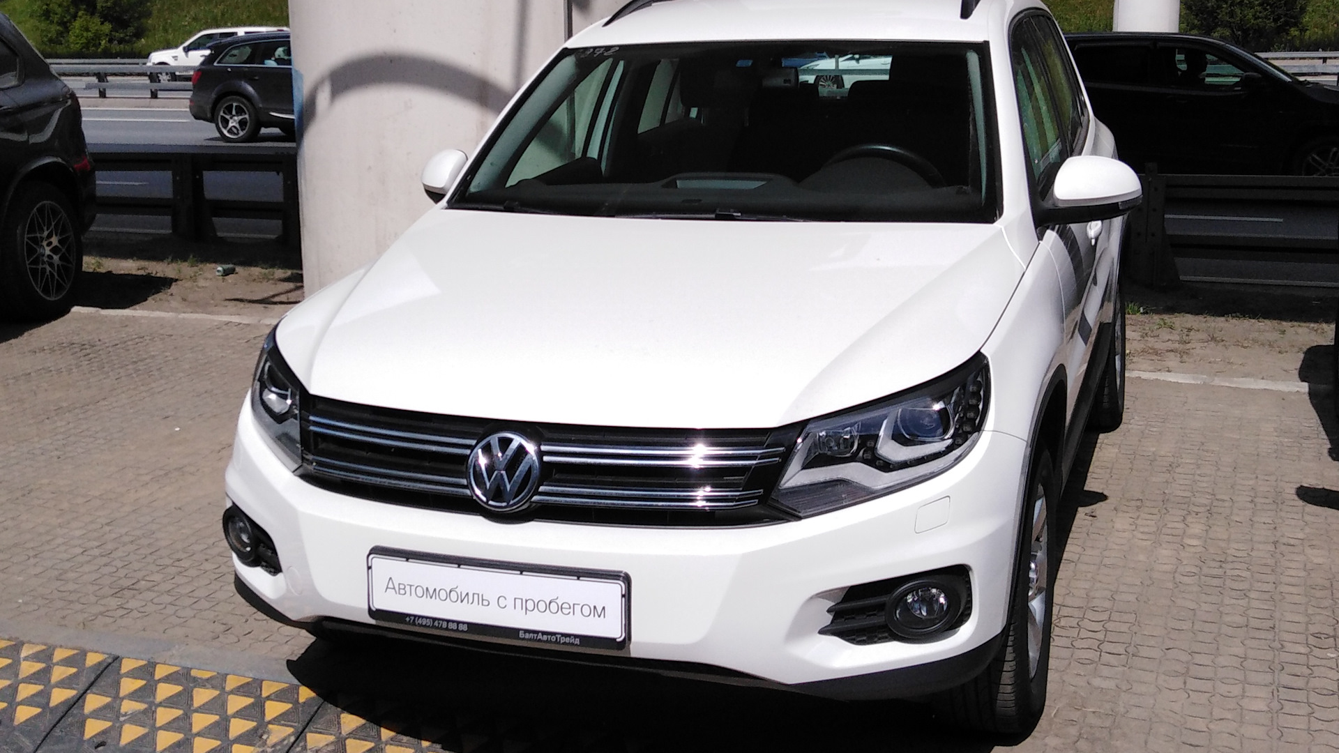 Volkswagen Tiguan (1G) 2.0 бензиновый 2012 | 