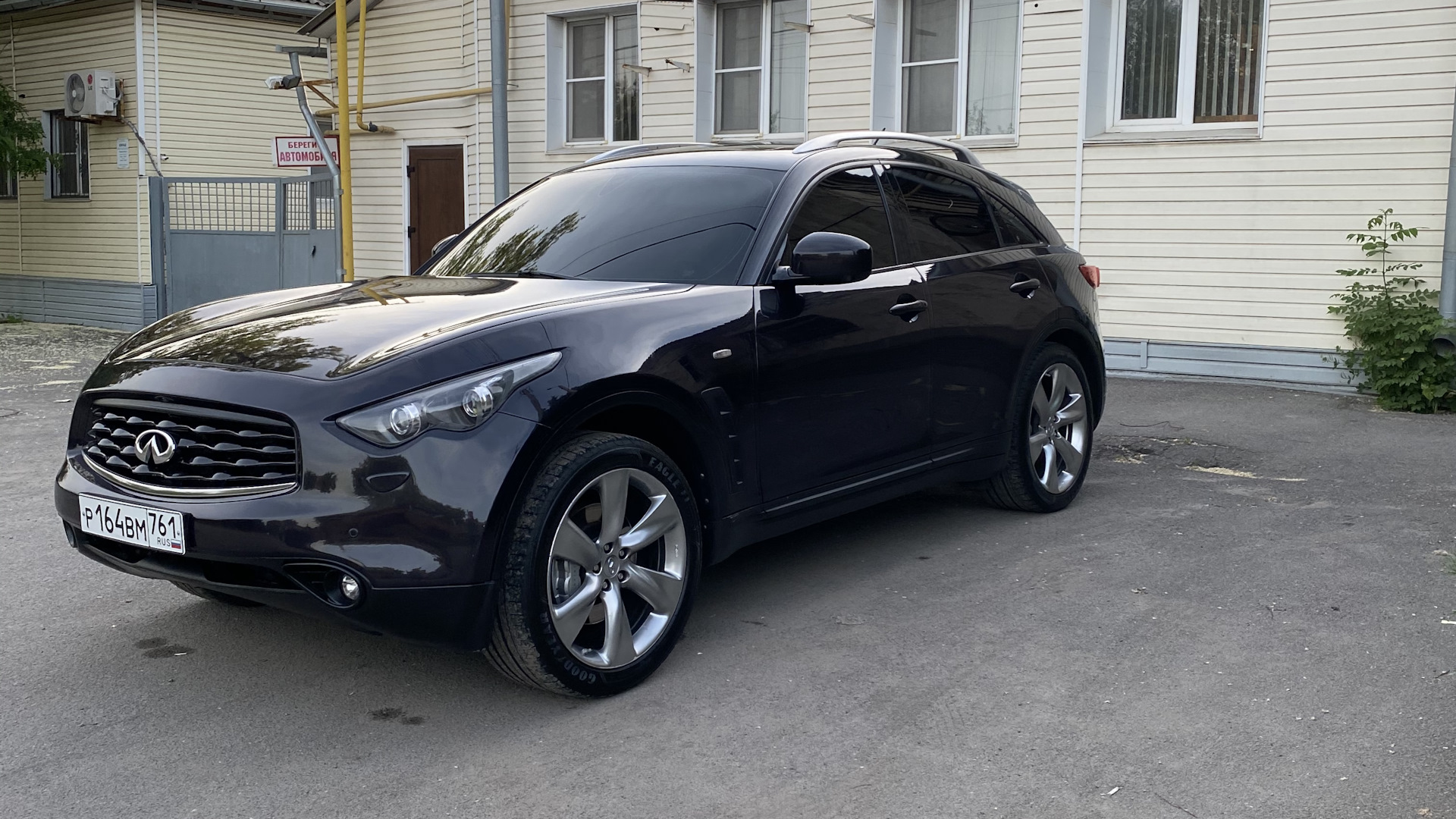 Infiniti FX (2G) 3.7 бензиновый 2010 | Infiniti fx37 на DRIVE2