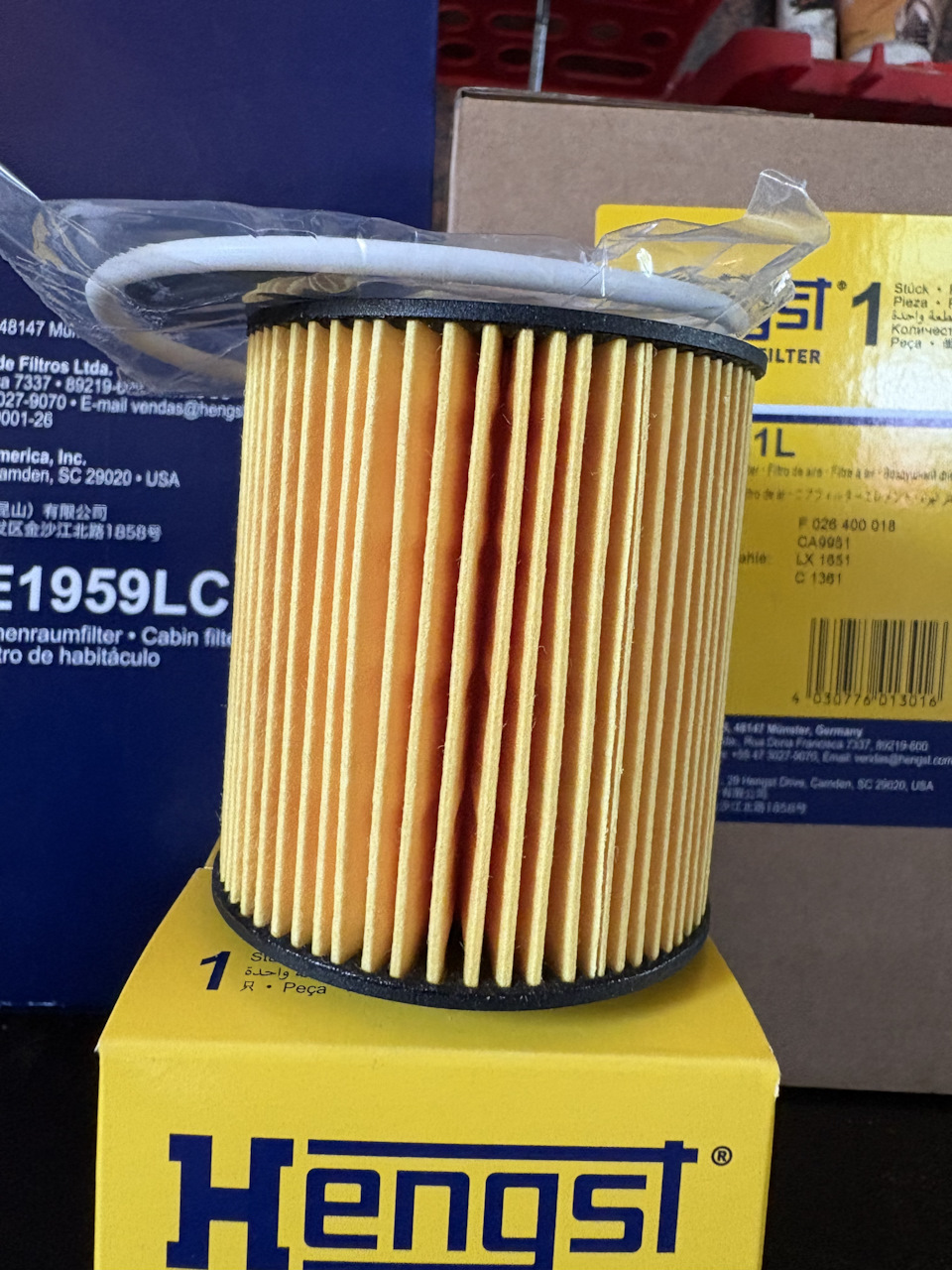 Основной фильтр, который будет использоваться. Качество очень хорошее, поинтереснее чем MANN — BMW 1 series (E81/E87). Запчасти на фото: C1381, 613016