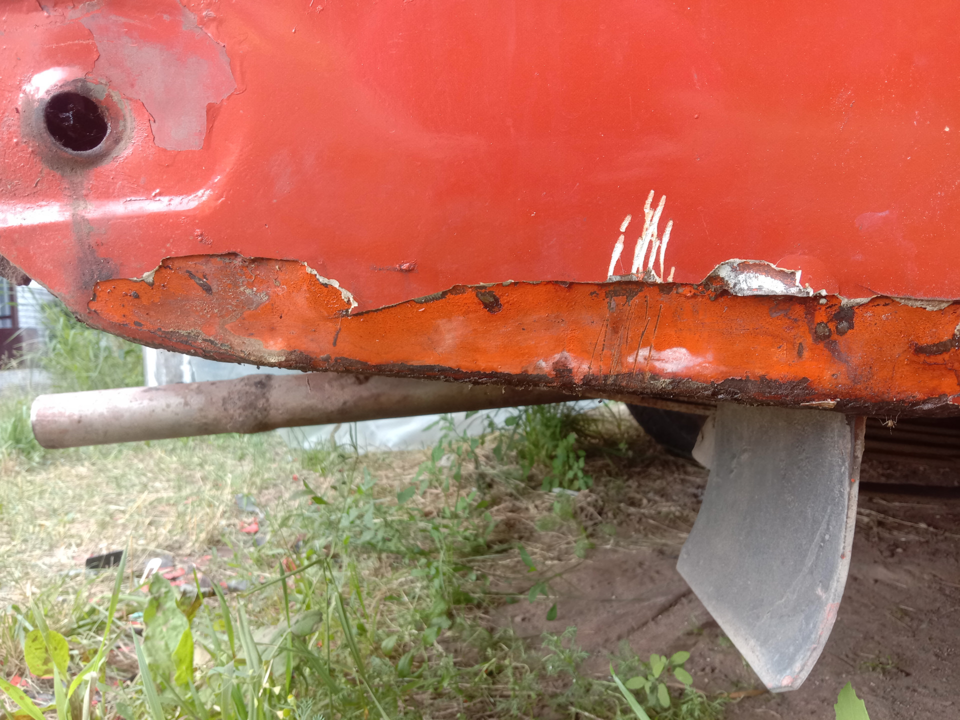 Замена второго заднего крыла. — Москвич 2140, 1,5 л, 1976 года ...