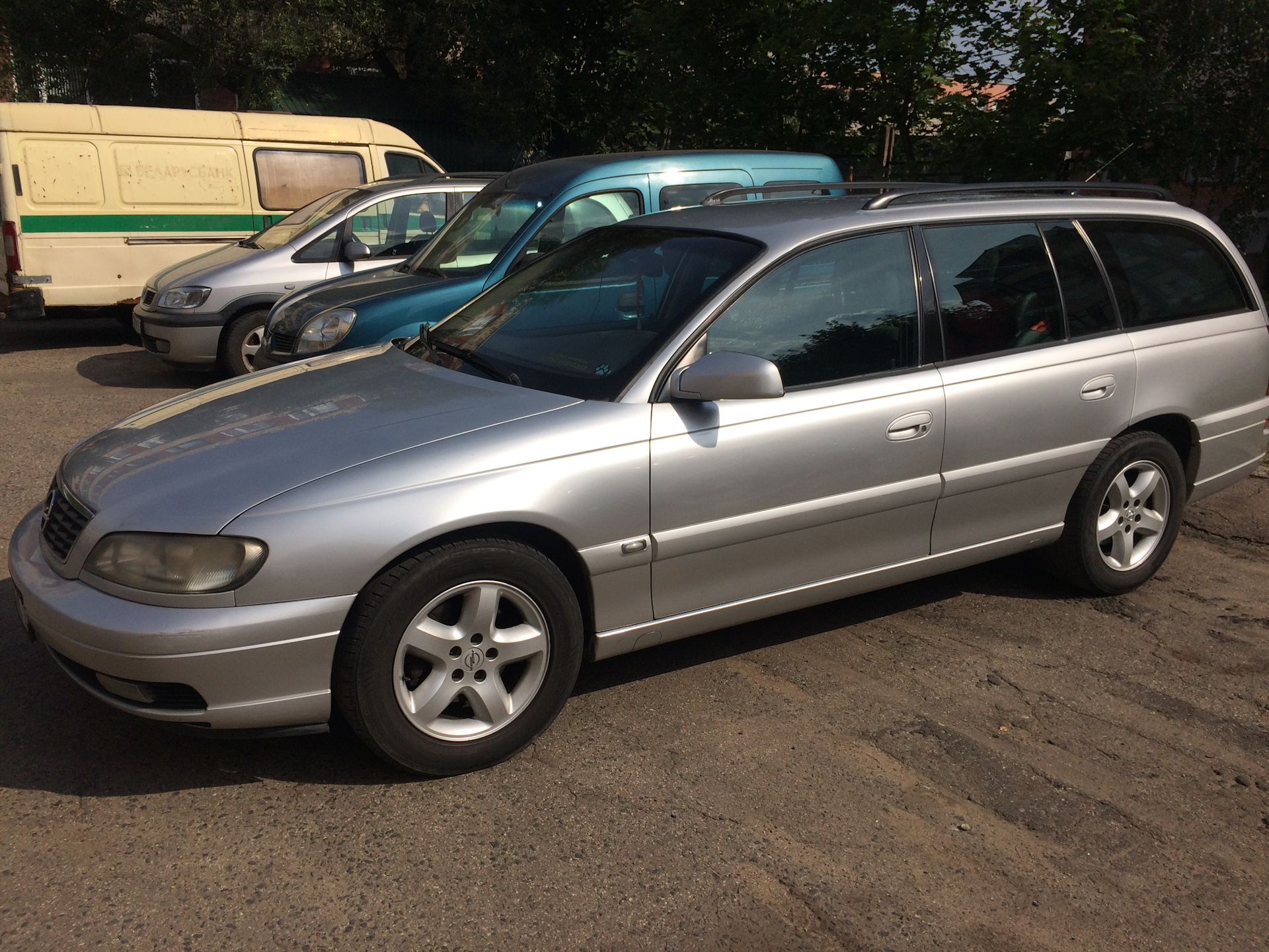 Opel omega 2003. 2. Опель омега 2003 год. Опель омега б 2003. Опель омега 2003 год.