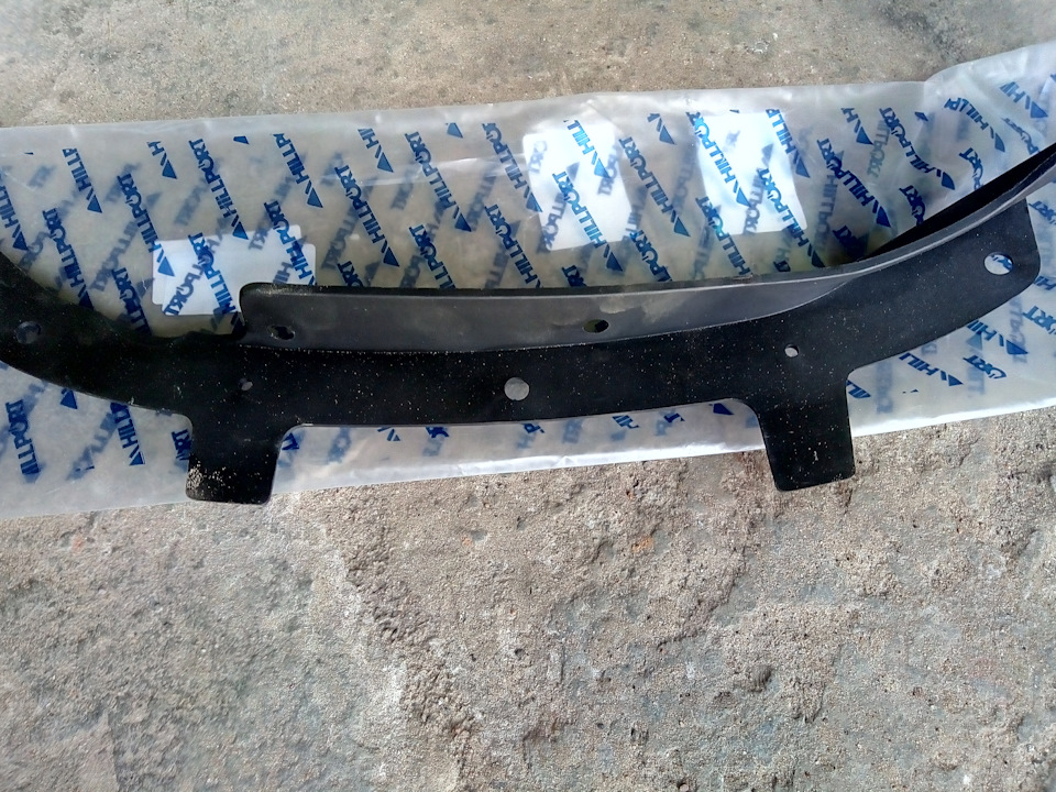 Установка спойлера переднего подкрылка — Audi A6 (C6), 3 л, 2005 года ...