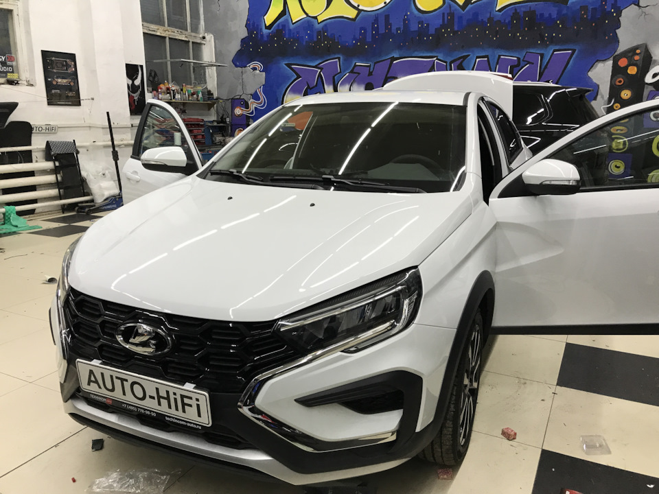 Установка мультимедиа в Ладу Весту Кросс — AutoHiFi-Customs на DRIVE2