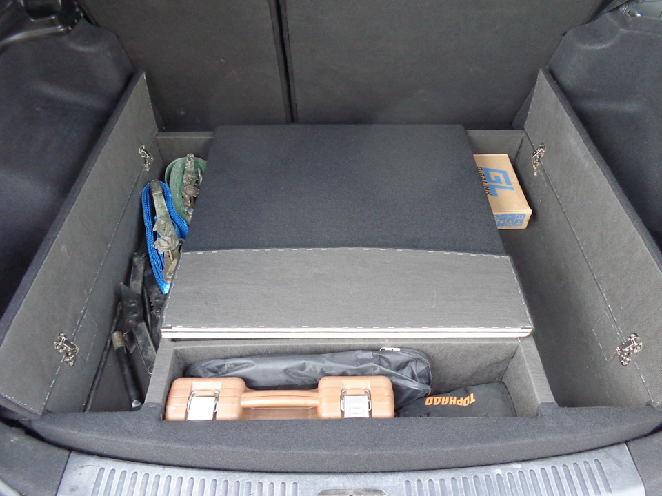 Фото в бортжурнале KIA Ceed SW (1G)