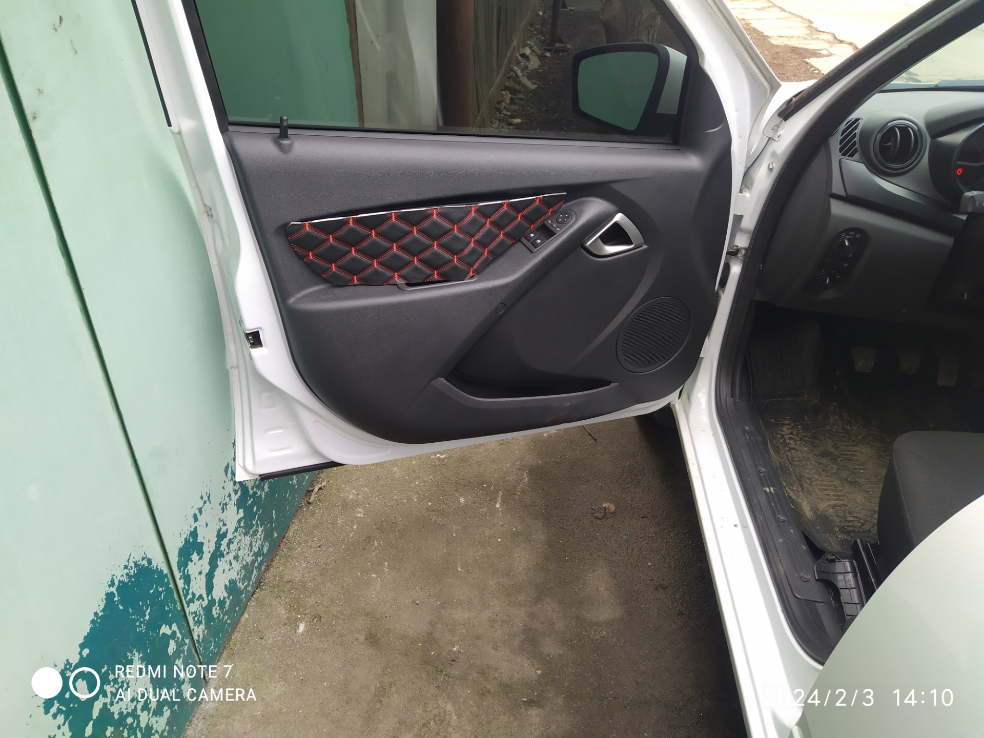 замок багажника 2190 лифтбек. гранта лифтбек замки дверей. гранта лифтбек замки дверей. замок правой двери лада гранта. замок двери лада гранта.