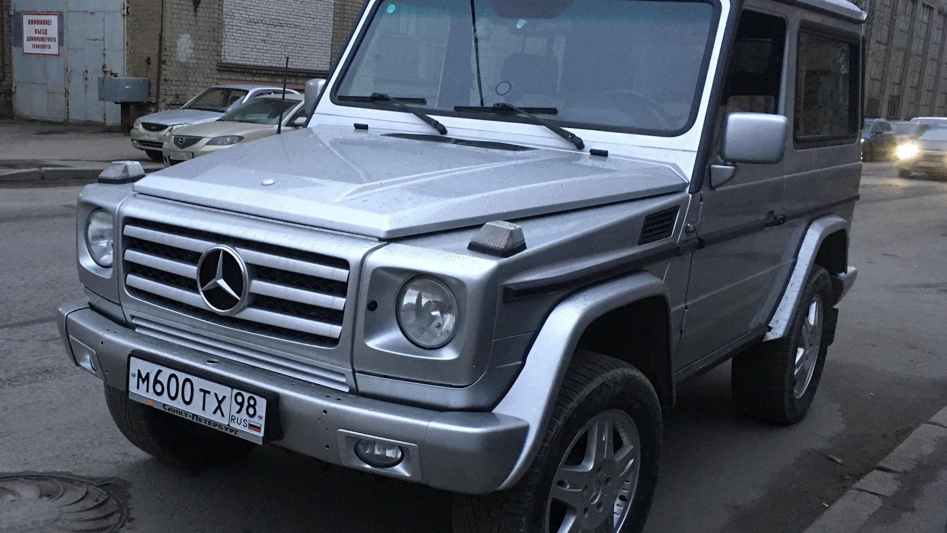 Mercedes-Benz G-Class (W463) 2.3 бензиновый 1990 | ВНЕЗАПНЫЙ на DRIVE2