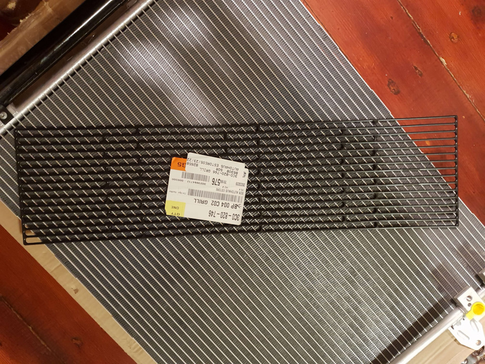 Фото в бортжурнале Volkswagen Passat B6. Запчасти на фото: 300820, BP004, 820046