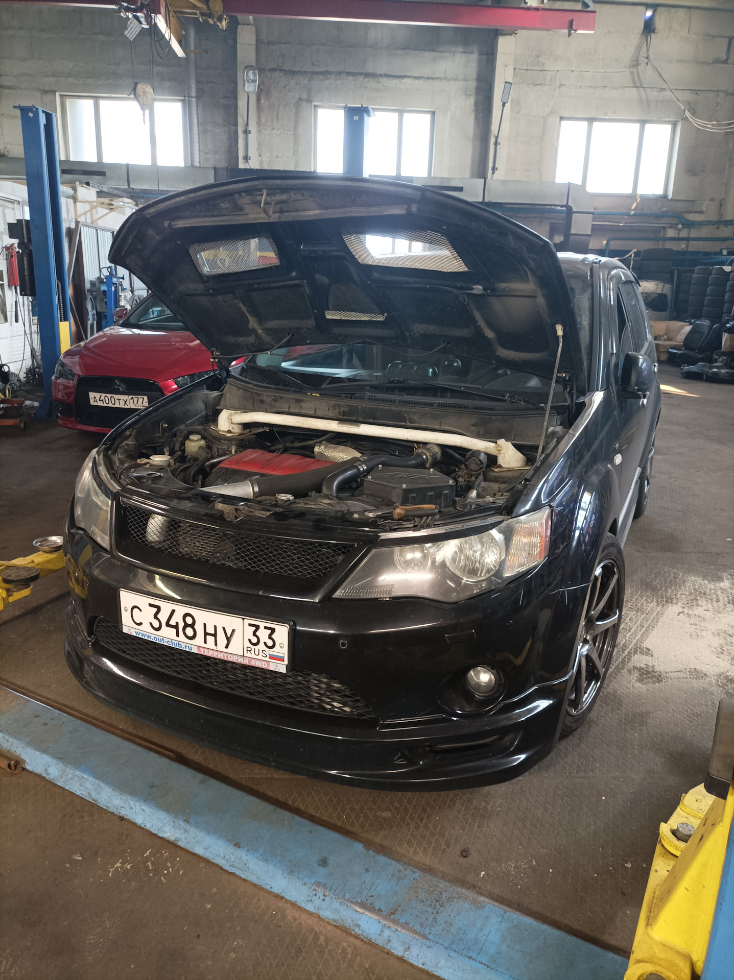 Устанавливаем концевик капота на Митсубиси Аутлендер XL — Mitsubishi ...