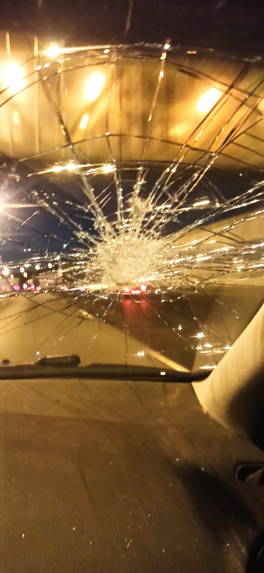 Лобовое стекло . — Ford Mondeo IV, 2 л, 2008 года | ДТП | DRIVE2