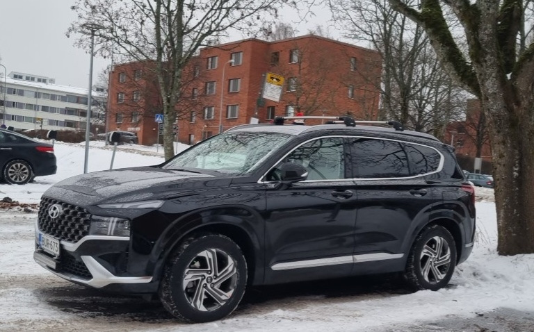 Зимняя резина санта фе. Santa Fe 2022 черный. Хендай Санта Фе 2022 черный. Hyundai Santa Fe 2022 Black Edition. Сантафе черный анти хром.