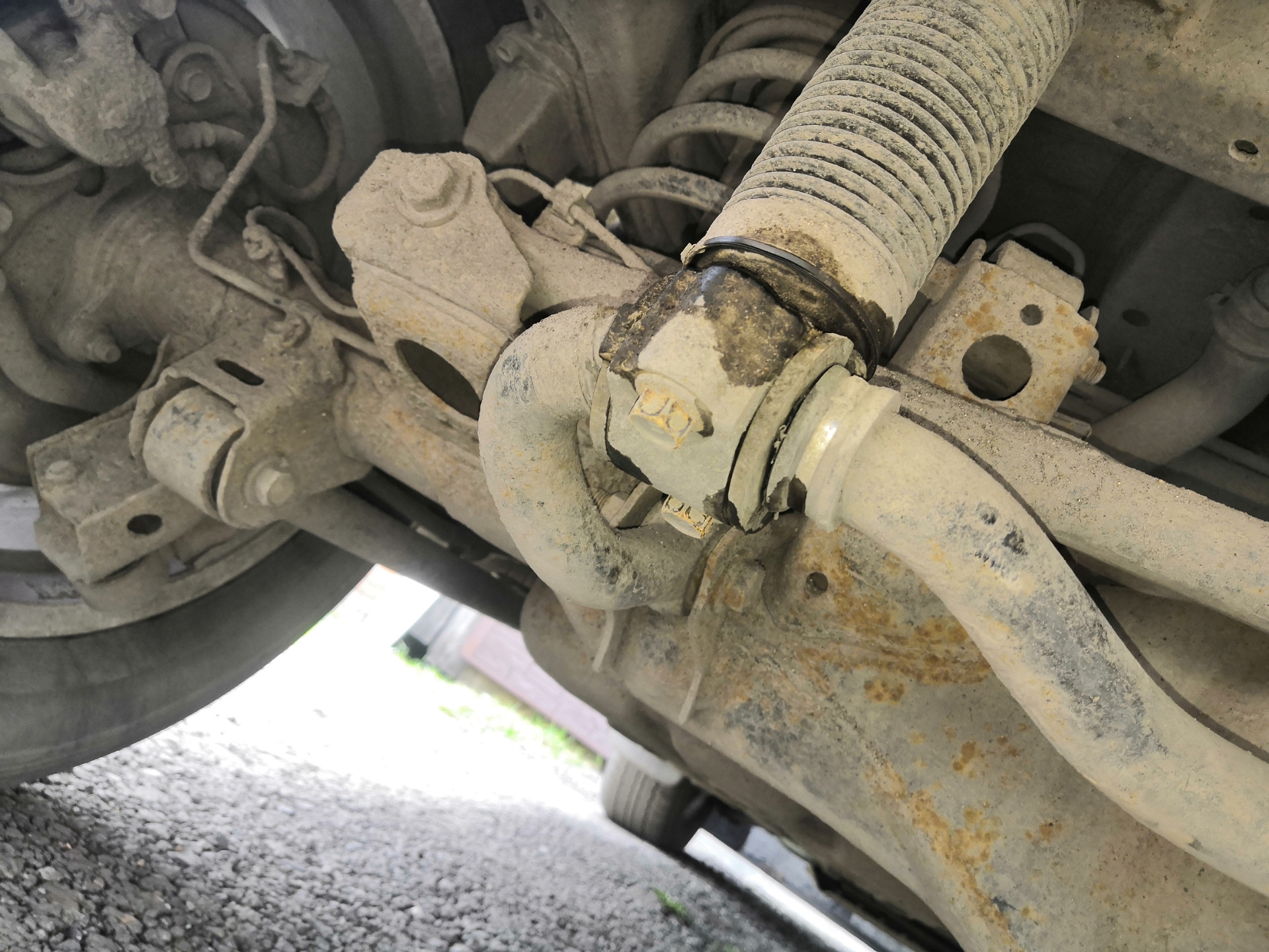 Задние втулки стабилизатора — Toyota Land Cruiser Prado 150-series, 3 л ...