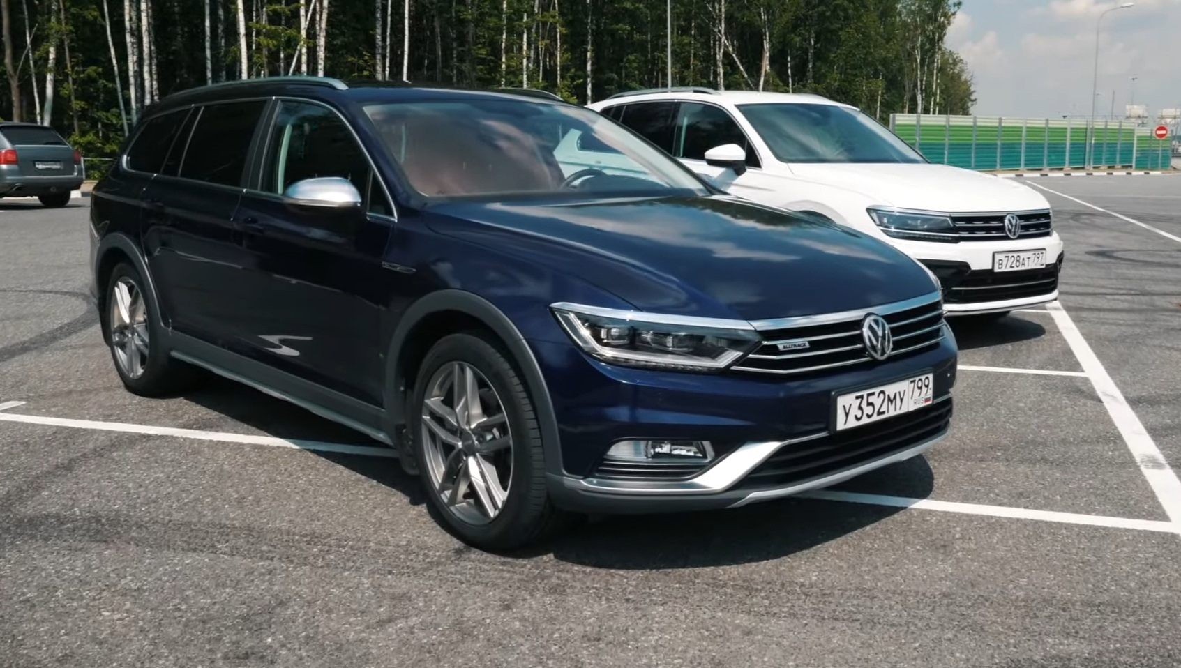 Фольксваген Alltrack 2021