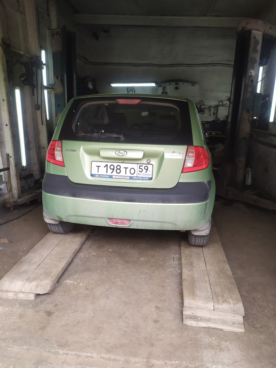 Help. Не тормозит задняя ось — Hyundai Getz, 1,4 л, 2010 года | поломка |  DRIVE2