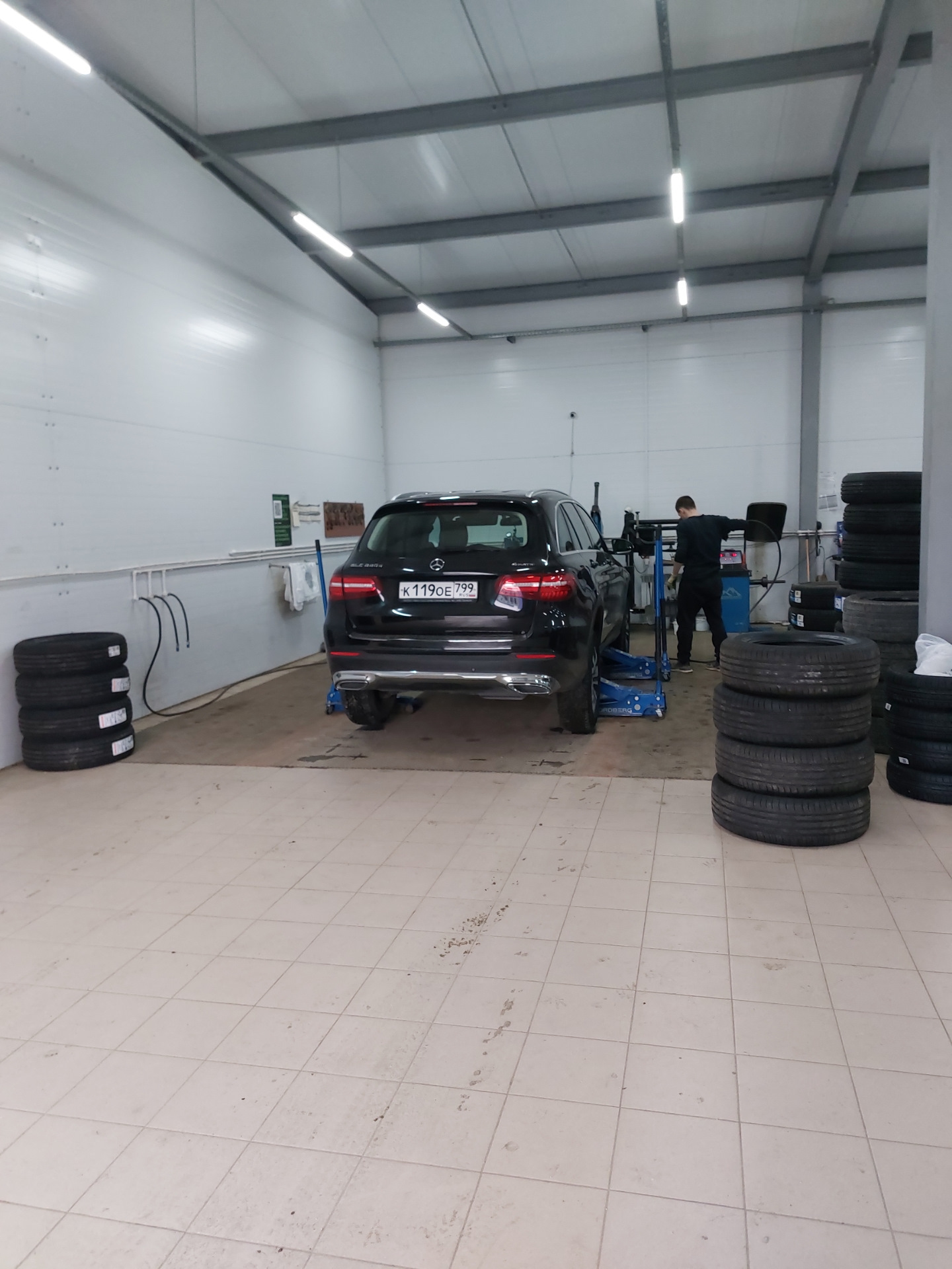Сезонный шиномонтаж — Mercedes-Benz GLC-Class (X253), 2,1 л, 2019 года ...