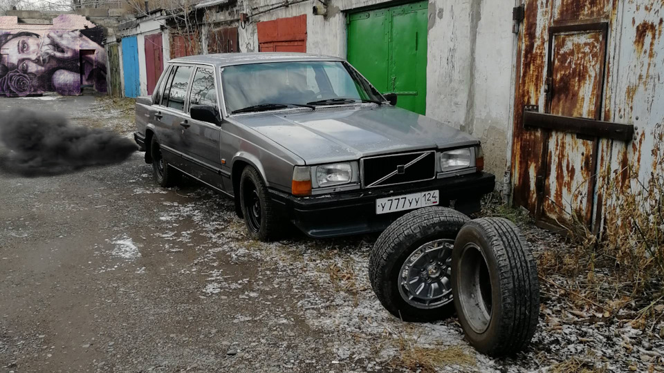 Бортжурнал Volvo 740 USS Stingray (SS-161)
