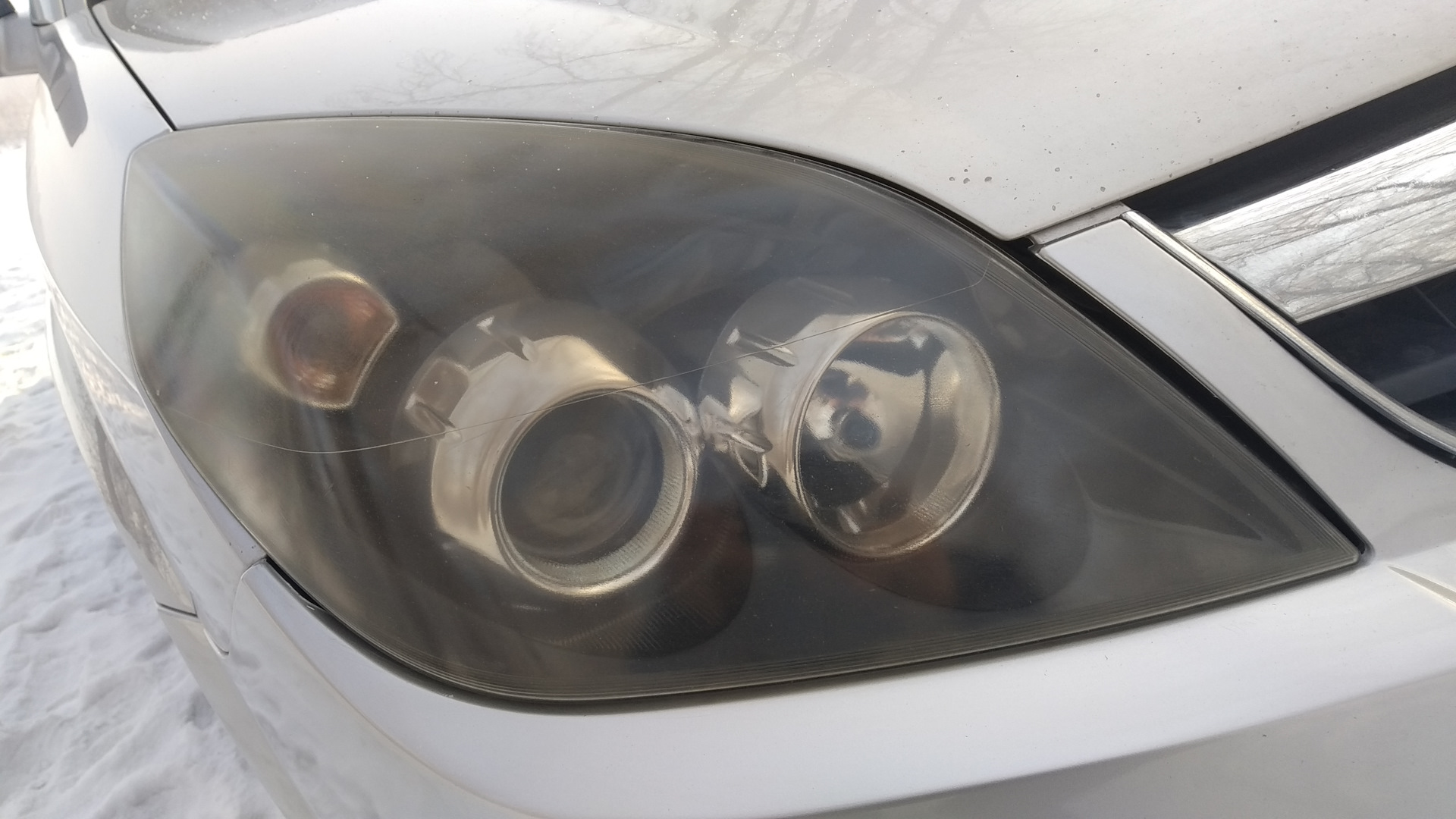 Как сделать моргающие фары. Bmw e87 фары bi led.
