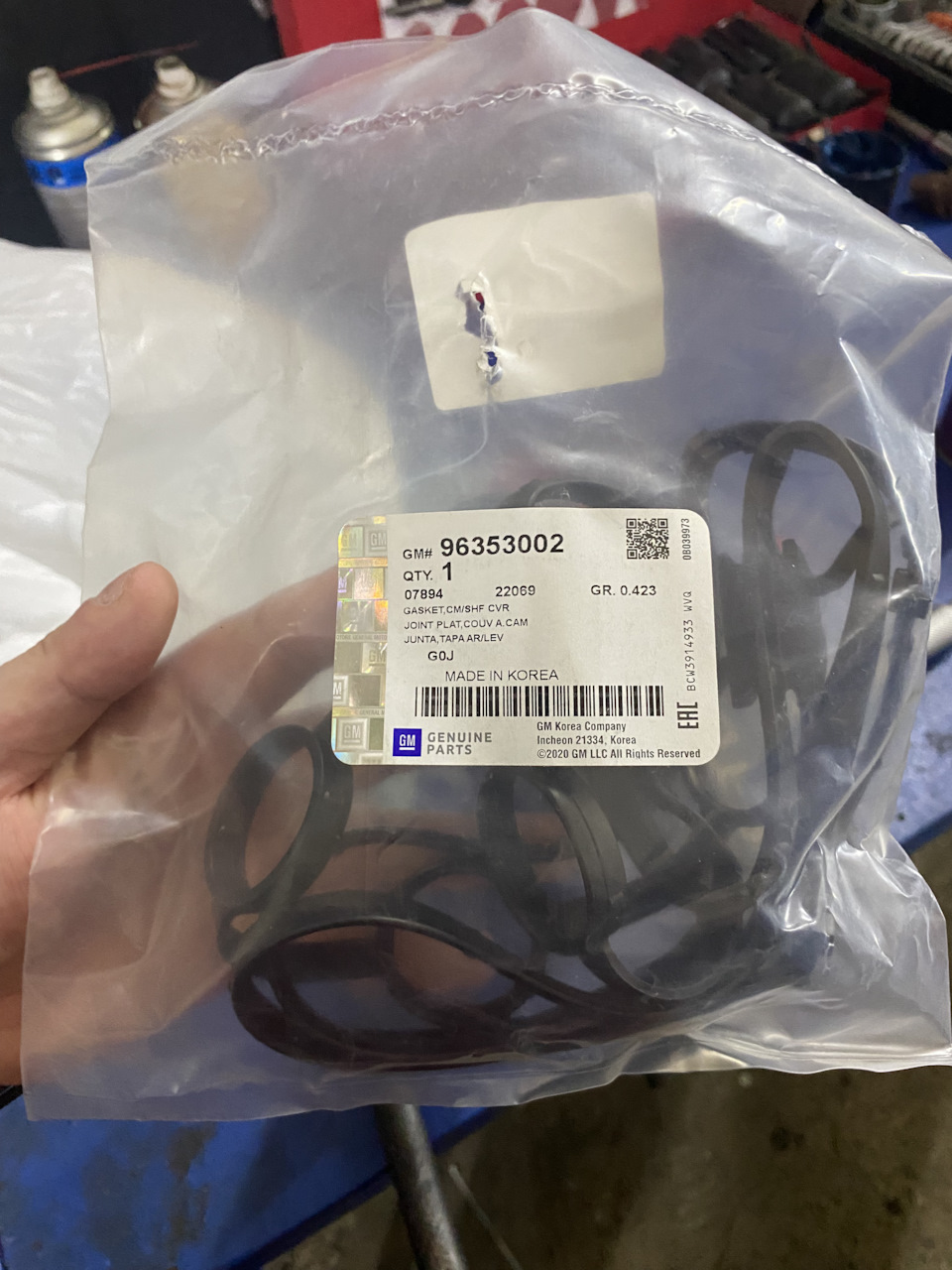 Фото в бортжурнале Chevrolet Cruze Hatchback. Запчасти на фото: 96353002, Z1334, CZ020