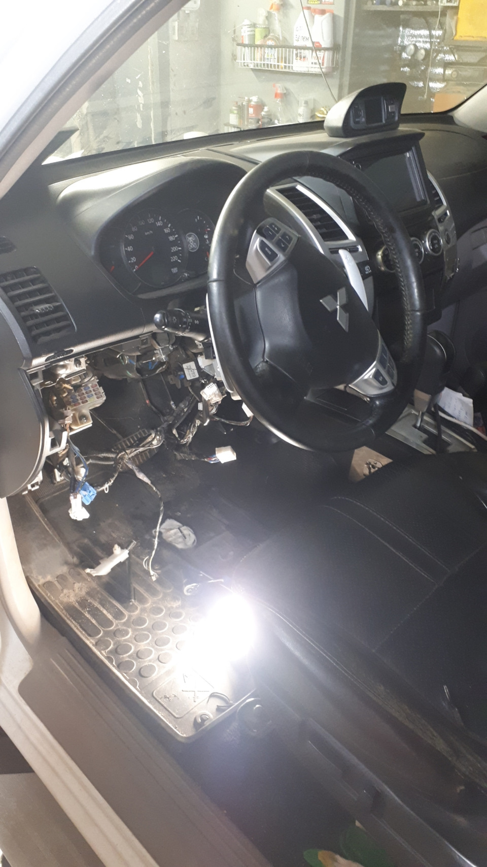 Сборка в обратном порядке — Mitsubishi Pajero Sport (2G)